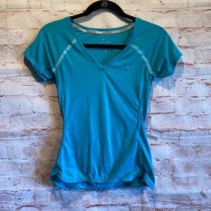 Nike workout shirt short sleeve dri fit v neck XS